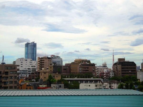 渋谷区東３丁目のマンション