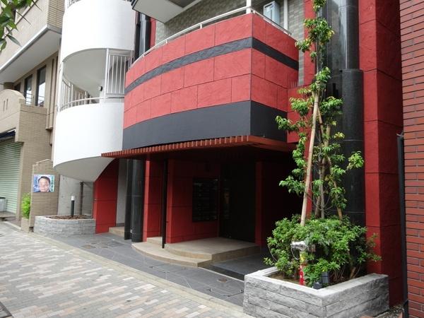 渋谷区東３丁目のマンション