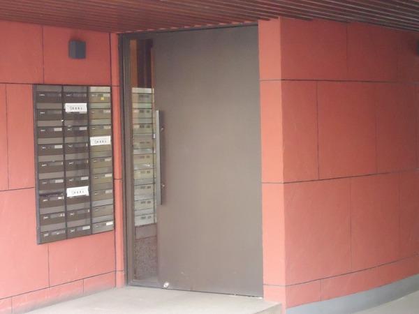 渋谷区東３丁目のマンション