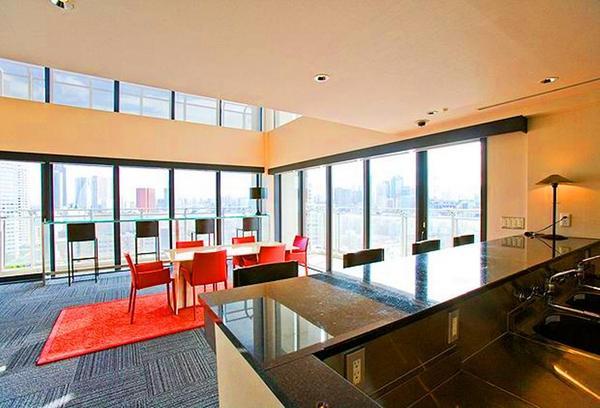 中央区湊３丁目のマンション
