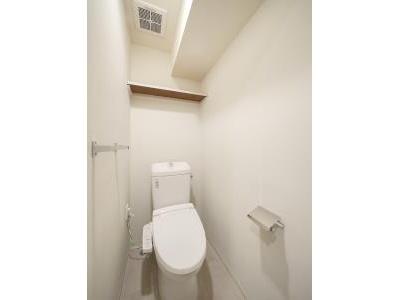 中央区新川２丁目のマンション