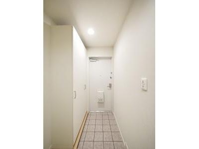 中央区新川２丁目のマンション