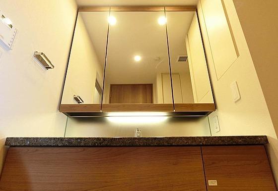 渋谷区富ヶ谷１丁目のマンション
