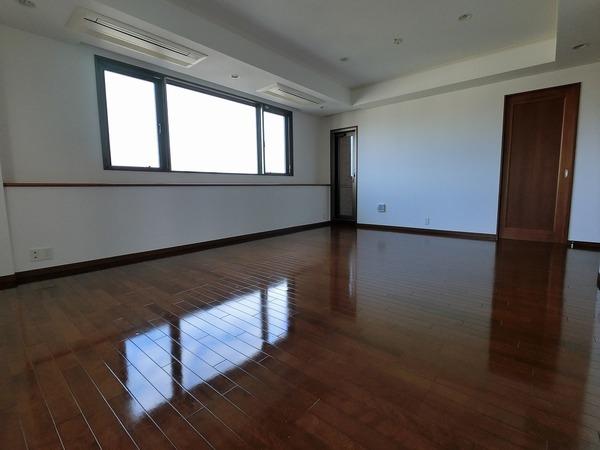 目黒区三田１丁目のマンション