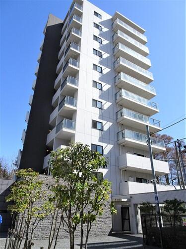プレシス新宿御苑