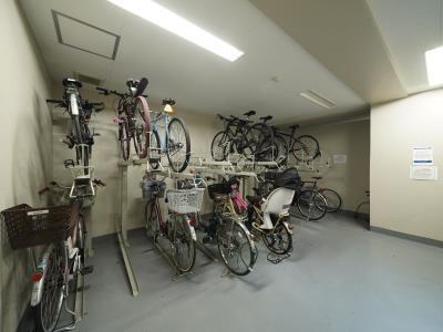 世田谷区下馬１丁目のマンション