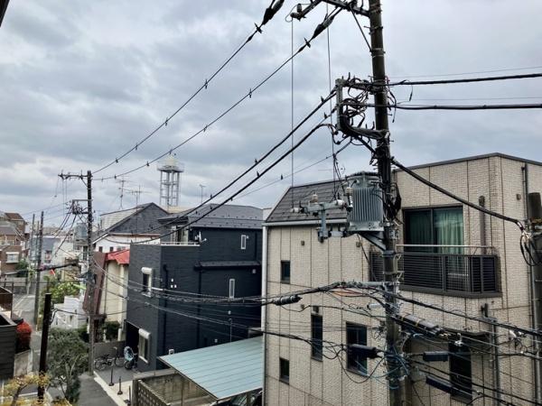 世田谷区上北沢５丁目のマンション