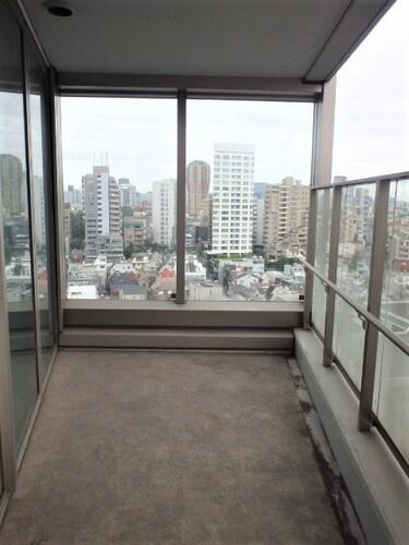 港区西麻布４丁目のマンション