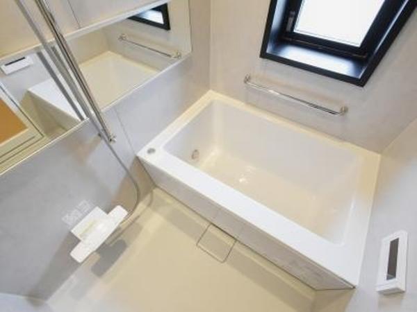 目黒区上目黒３丁目のマンション