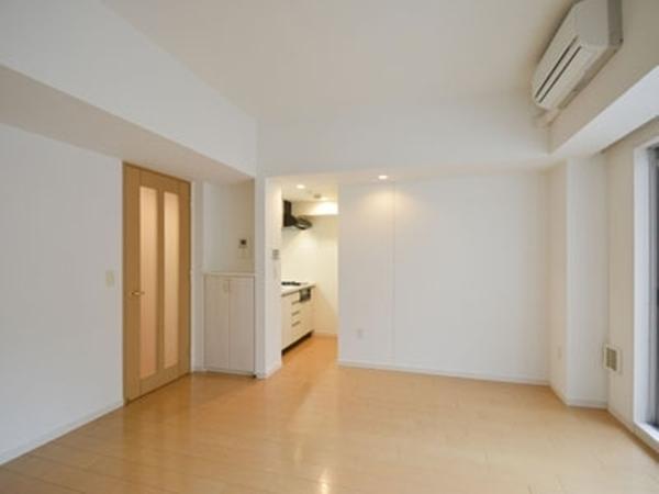 港区六本木２丁目のマンション
