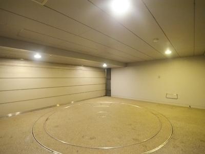 新宿区新宿６丁目のマンション