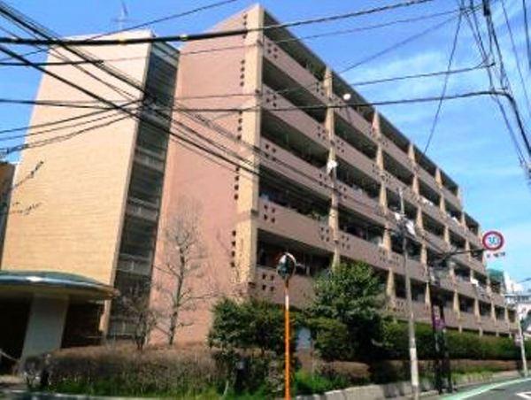 渋谷区富ヶ谷２丁目のマンション