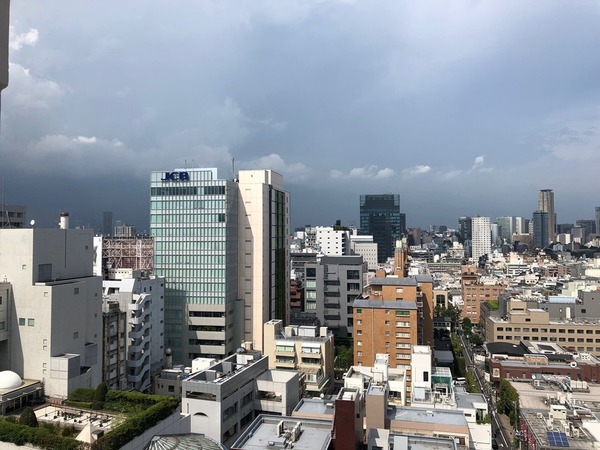 港区南青山５丁目のマンション