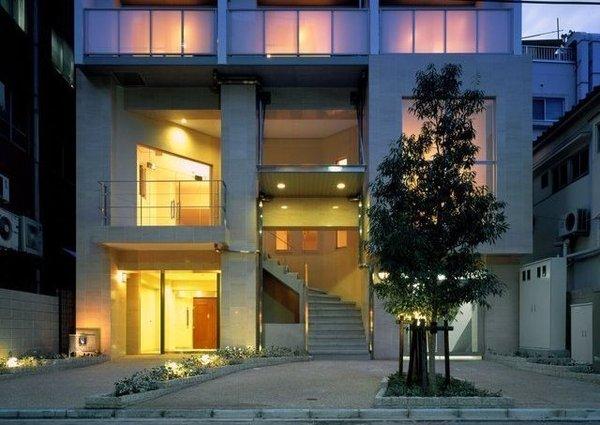 港区西麻布４丁目のマンション