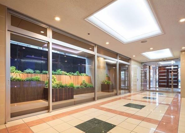 港区三田２丁目のマンション
