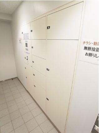 港区六本木７丁目のマンション