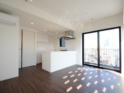 港区赤坂６丁目のマンション