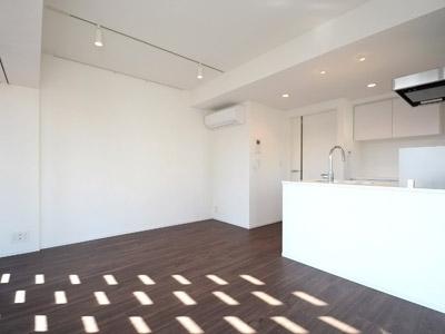 港区赤坂６丁目のマンション