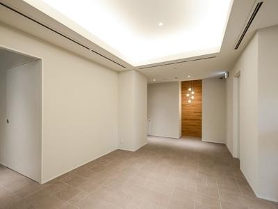 港区六本木１丁目のマンション