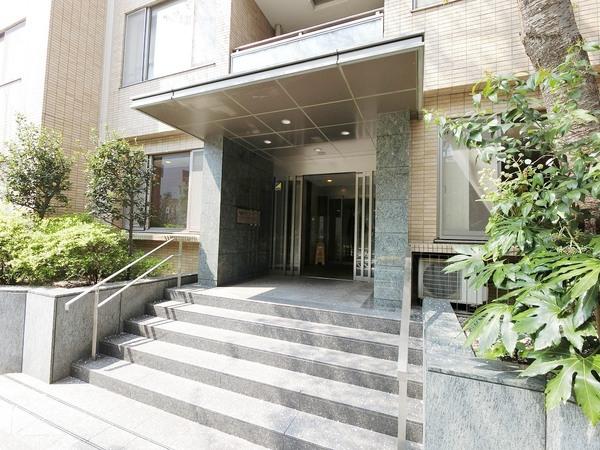 渋谷区鉢山町のマンション