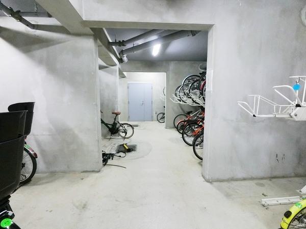 渋谷区鉢山町のマンション
