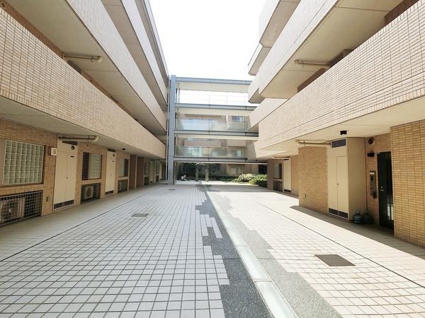 渋谷区鉢山町のマンション