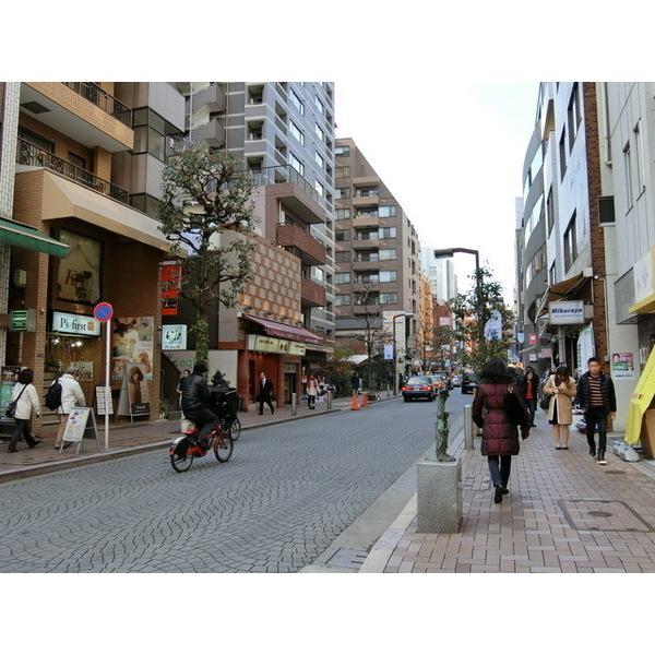 港区麻布十番２丁目のマンション