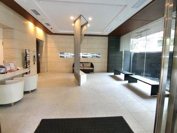 港区三田５丁目のマンション