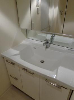 新宿区四谷４丁目のマンション