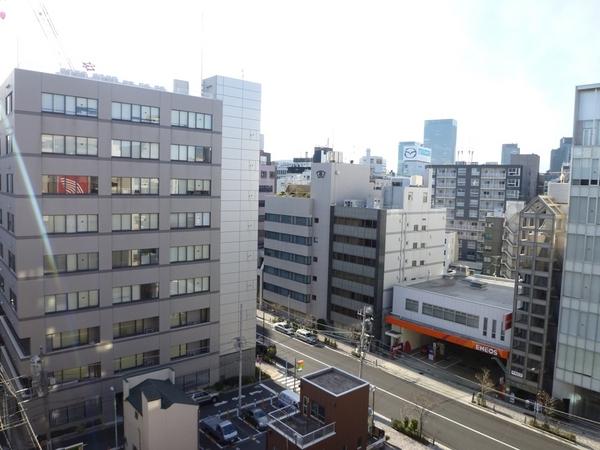 中央区新川２丁目のマンション