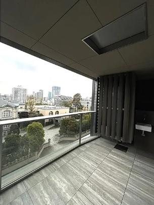 港区三田１丁目のマンション
