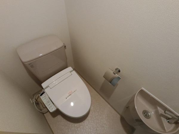 中央区新富２丁目のマンション