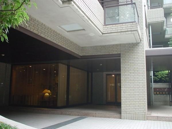 港区南麻布５丁目のマンション
