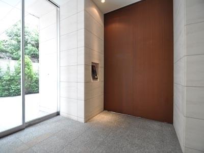 港区白金台４丁目のマンション