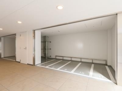 渋谷区本町３丁目のマンション