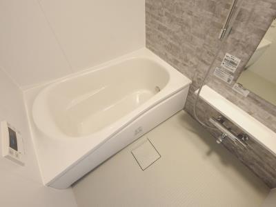 中央区新川２丁目のマンション