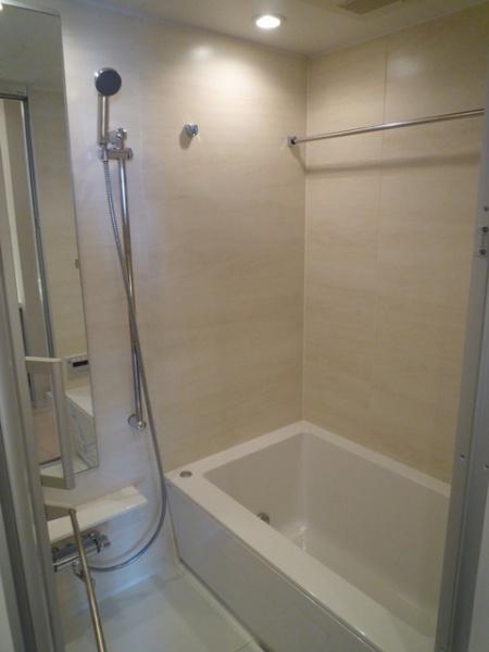 渋谷区本町４丁目のマンション