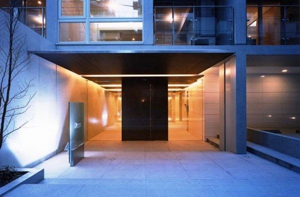 港区西麻布３丁目のマンション
