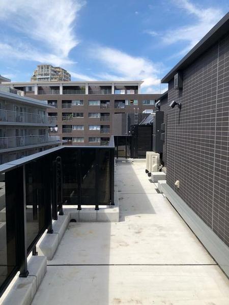 新宿区筑土八幡町のマンション
