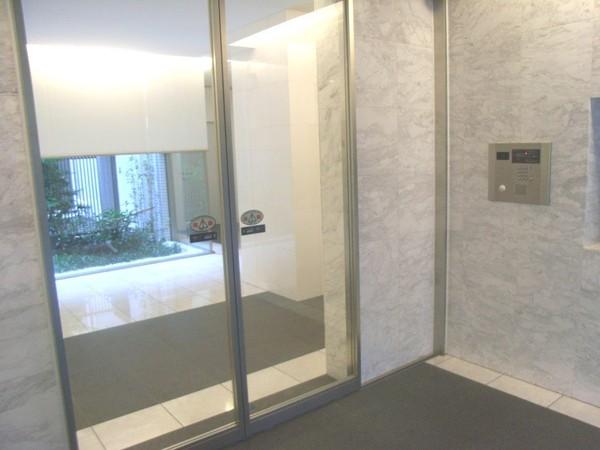 渋谷区桜丘町のマンション