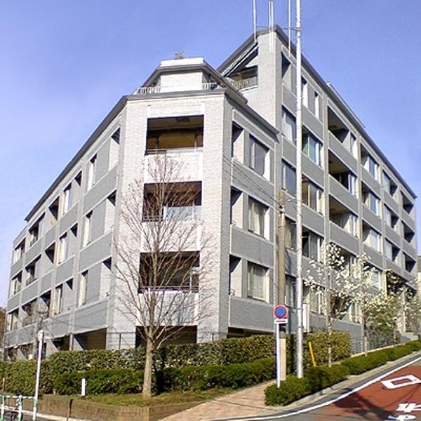 新宿区南元町のマンション