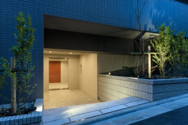 港区西麻布４丁目のマンション
