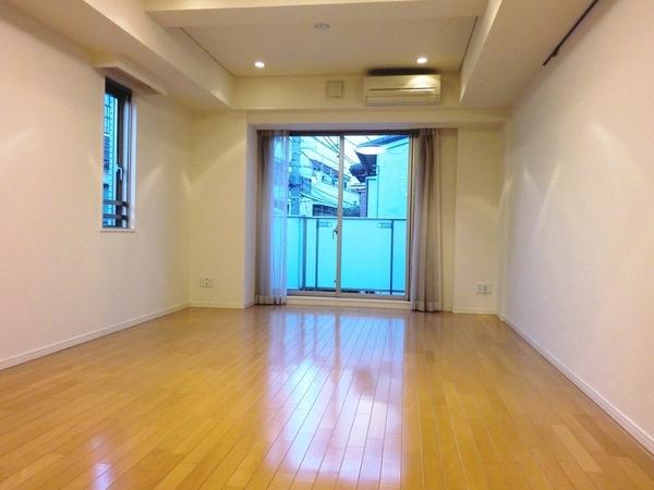 港区白金５丁目のマンション