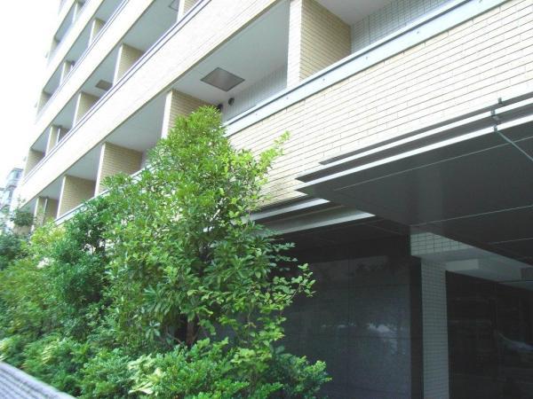 港区赤坂７丁目のマンション
