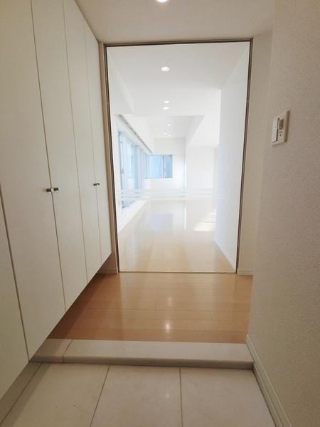 港区赤坂７丁目のマンション