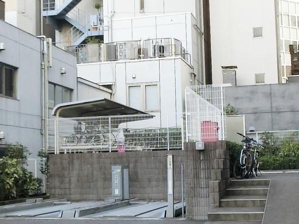 港区赤坂７丁目のマンション