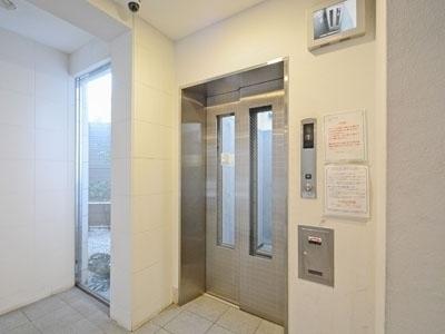 港区三田１丁目のマンション