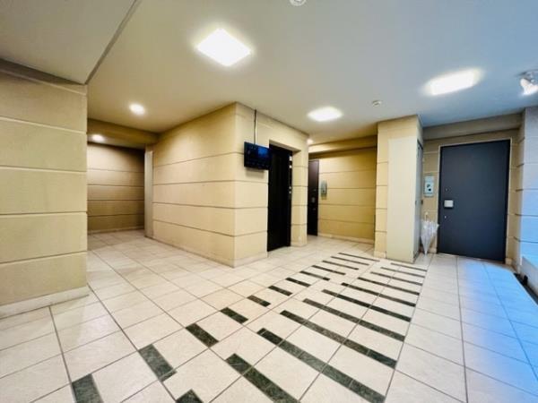 渋谷区上原３丁目のマンション