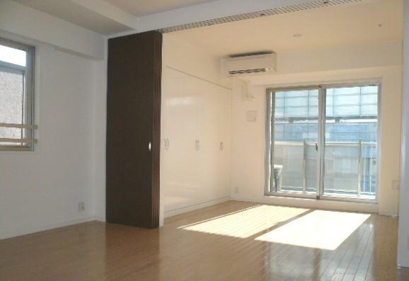 港区芝３丁目のマンション