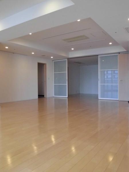 港区元赤坂１丁目のマンション